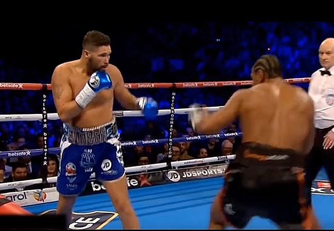 Tony Bellew wint rematch tegen David Haye