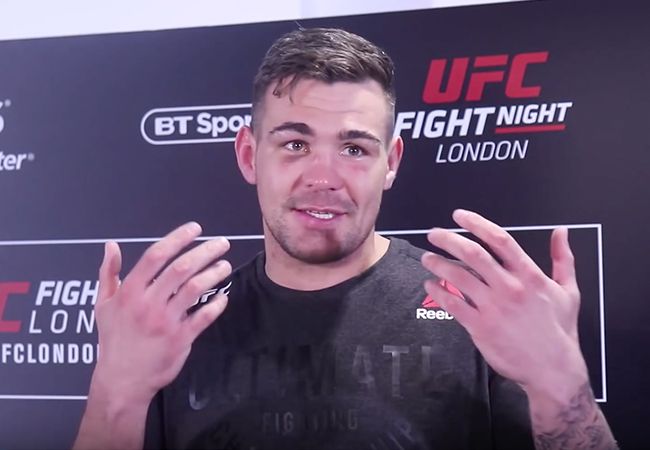 UFC-vechter op het matje bij het Britse leger