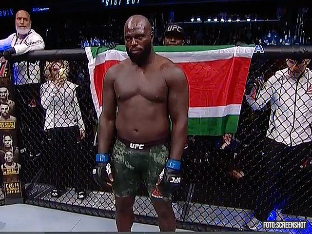 ‘Mijn vrienden gaan rijk worden’: UFC-ster Rozenstruik is er zeker van