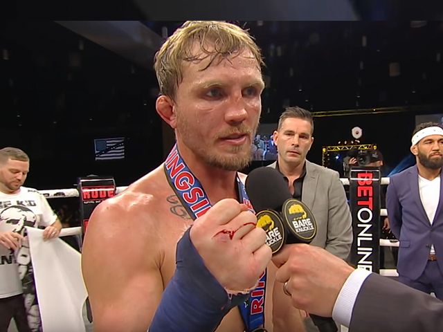 VIDEO: Vriend Conor McGregor knock-out in blote vuist gevecht