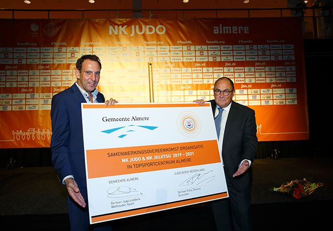Judo Bond Nederland en Gemeente Almere verlengen overeenkomst