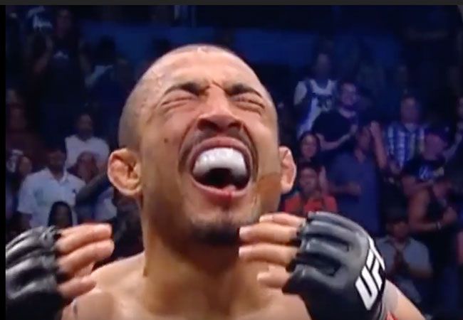 Max Holloway reageert op Jose Aldo's brute knock-out in Brazilië