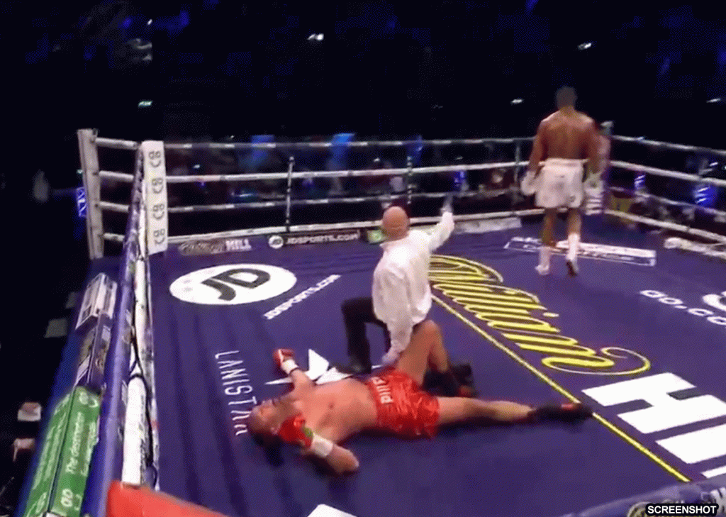 Kubrat Pulev hard onderuit tegen scherp boksende Anthony Joshua in Londen
