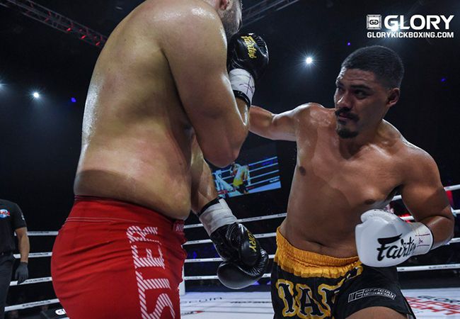 GLORY Kickbokser wil 'wraak' nemen voor zijn familie