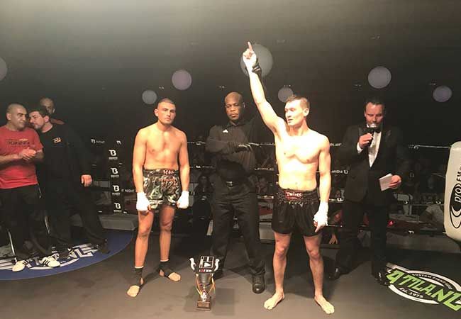 SCHITTERENDE KO OVERWINNING VOOR LEVI MINKENBERG IN HEERLEN
