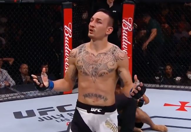 Max Holloway behoudt UFC vedergewicht titel na 5 ronden oorlog