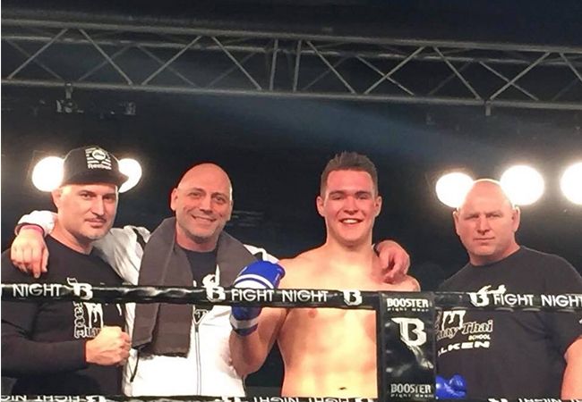 Kickbokser Max Weekers wint K1 partij in België