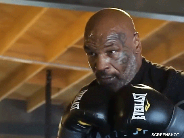 MIKE TYSON SLOEG BOKSPROMOTOR: 'Niets gebroken'