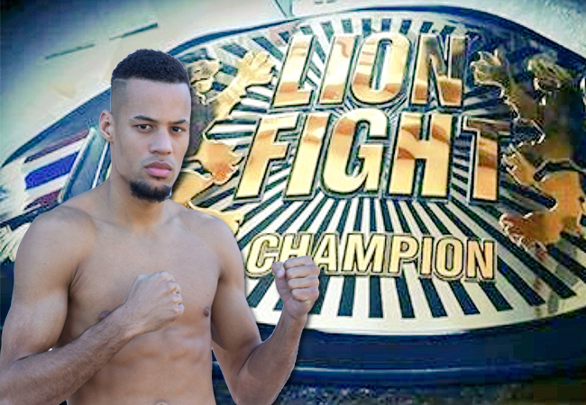 Lion Fight 50 Muay Thai: 'Regian Eersel prolongeert titel na harde strijd'