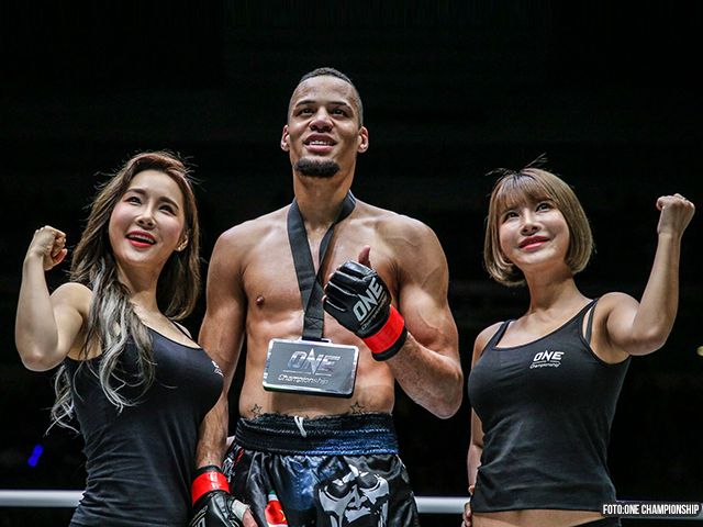 Kickbokser Regian Eersel ONE Championship vechter van het jaar