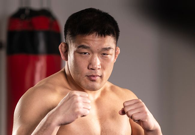 MMA-legende Satoshi Ishii tekent bij KSW