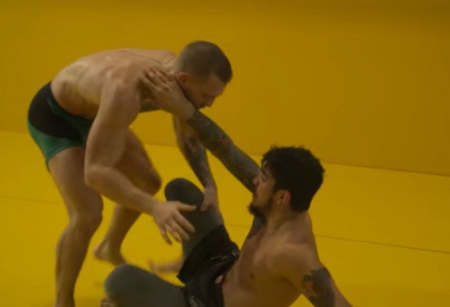 Conor McGregor: "Ik ga iedereen slopen, één voor f*cking één!"