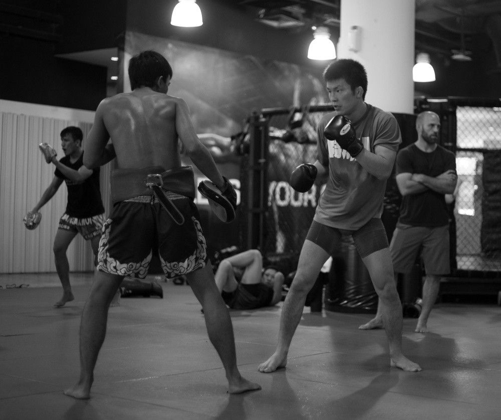 Naast lichtgewicht wereldkampioen is Shinya Aoki ook een BJJ en Judo Black Zwarte bander.