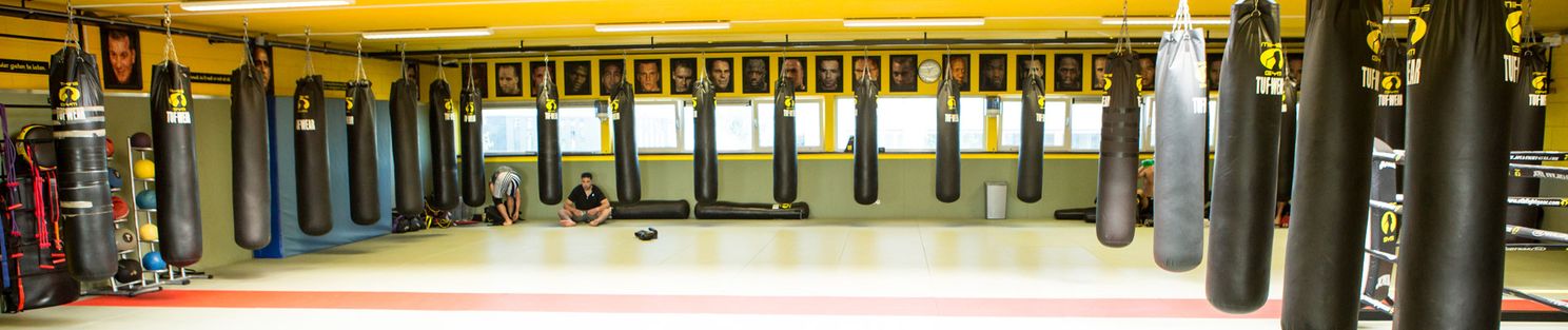 Sportschool Mikes gym Oostzaan Stap in de ring!