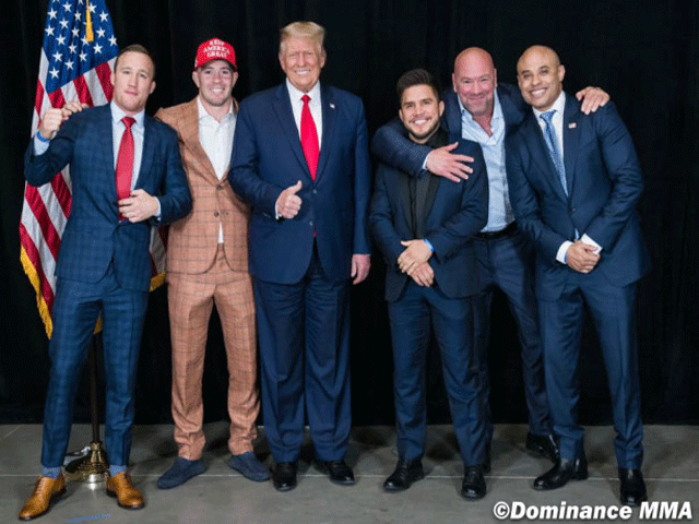 KRACHTVOER: President Trump brengt bezoek aan UFC vechters