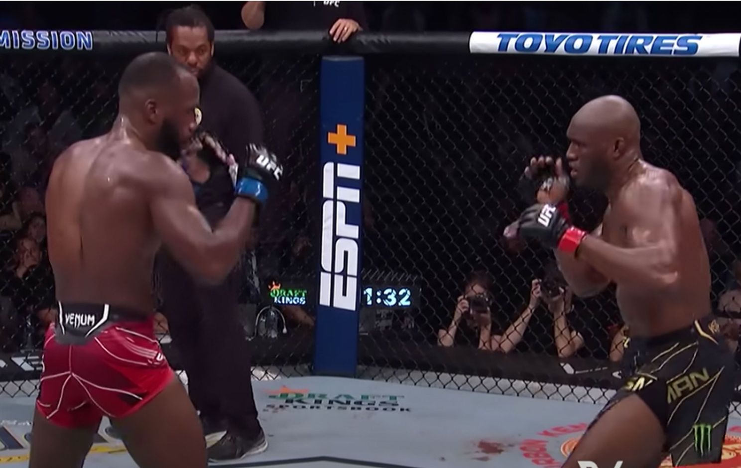 'Francis Ngannou schiet zichzelf in de voet!' UFC nieuws alert en meer...