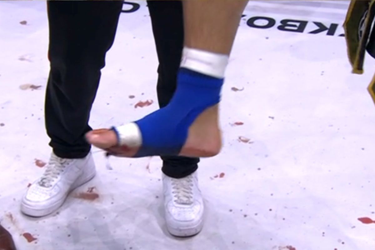 'Gatver!' Glory vechter Bahram Rajabzadeh bloed leeg tijdens wedstrijd