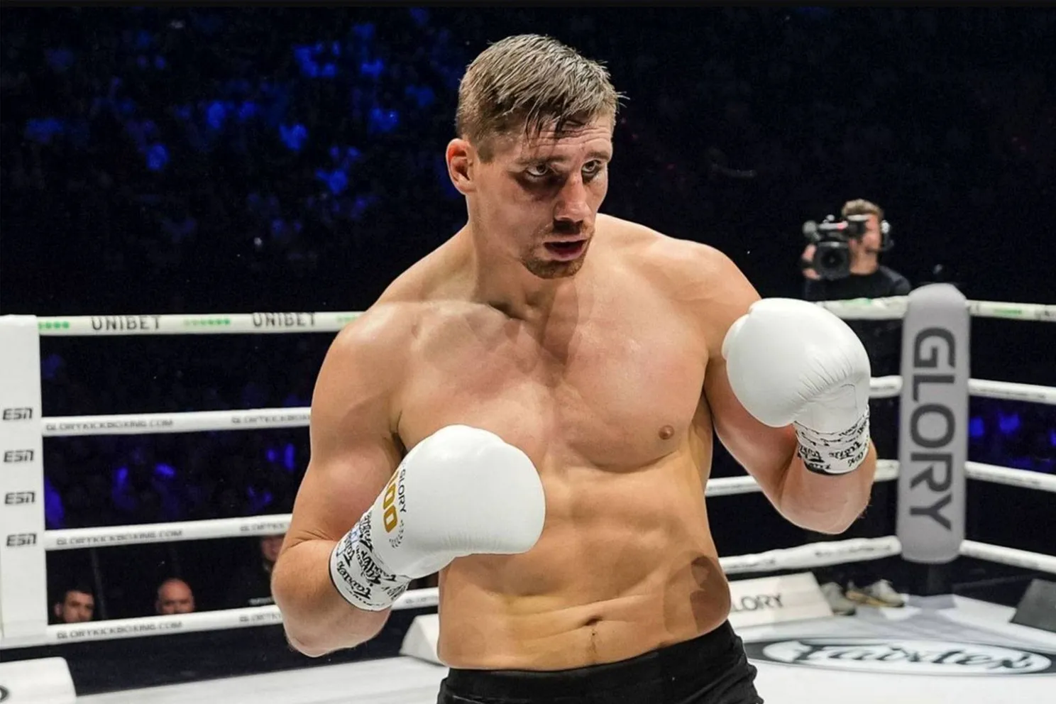 Rico Verhoeven gaat ermee stoppen: valt Glory nu om?