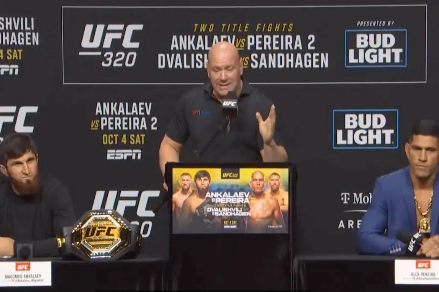 Uniek moment: UFC-baas verdedigt Pereira tegen harde beschuldigingen