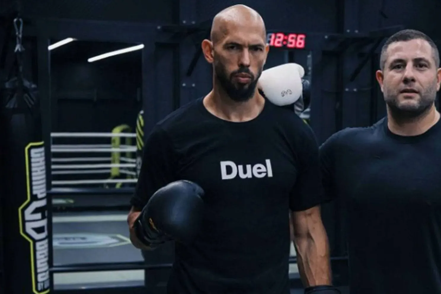 Andrew Tate boksdebuut in gevaar - gecanceld door DAZN