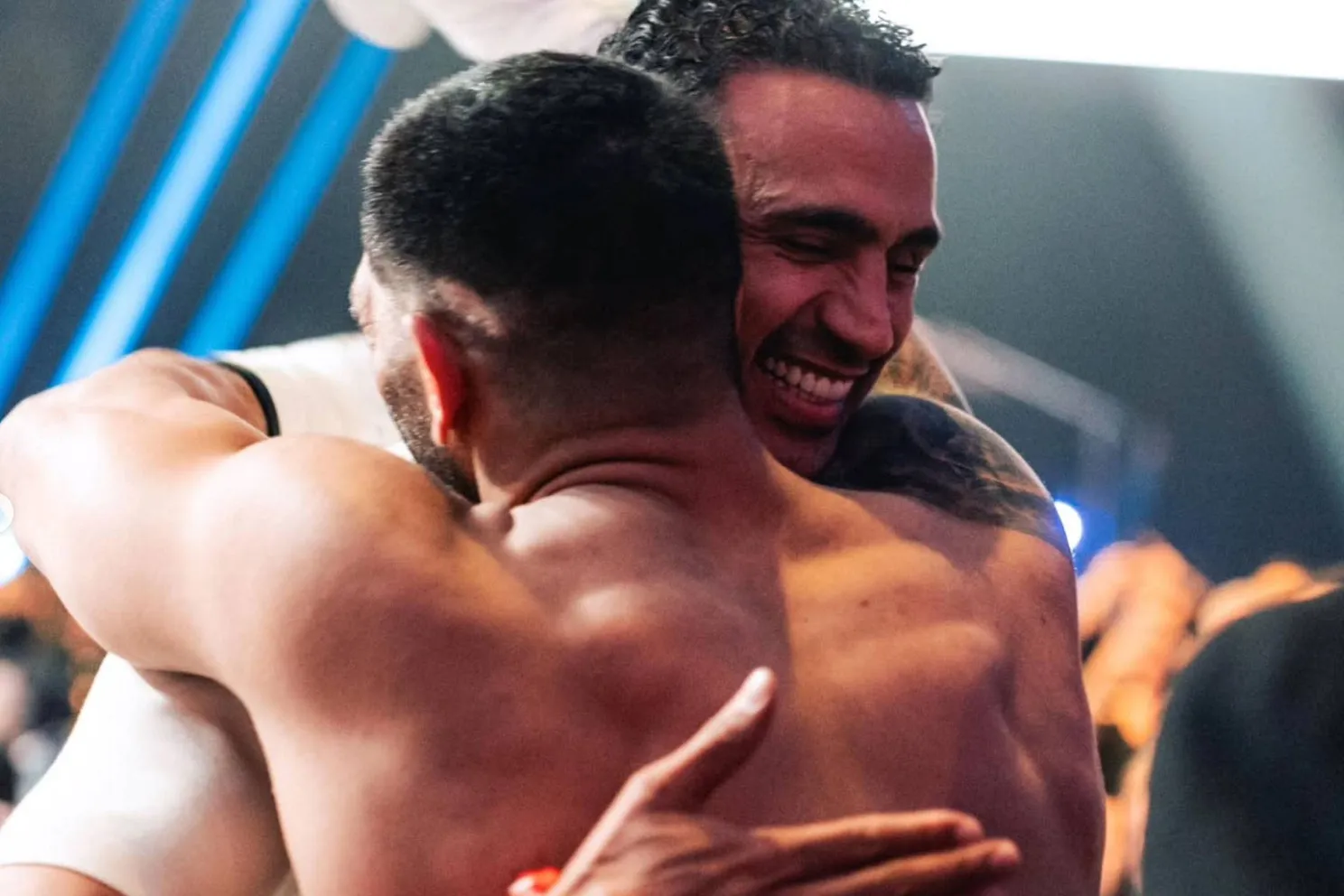 Ziet Badr Hari zijn opvolger? Emotioneel beeld dat blijft hangen