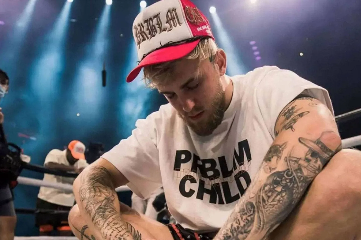 ‘Jake Paul moet respect tonen’ – ex‑UFC‑kampioen reageert op knockout