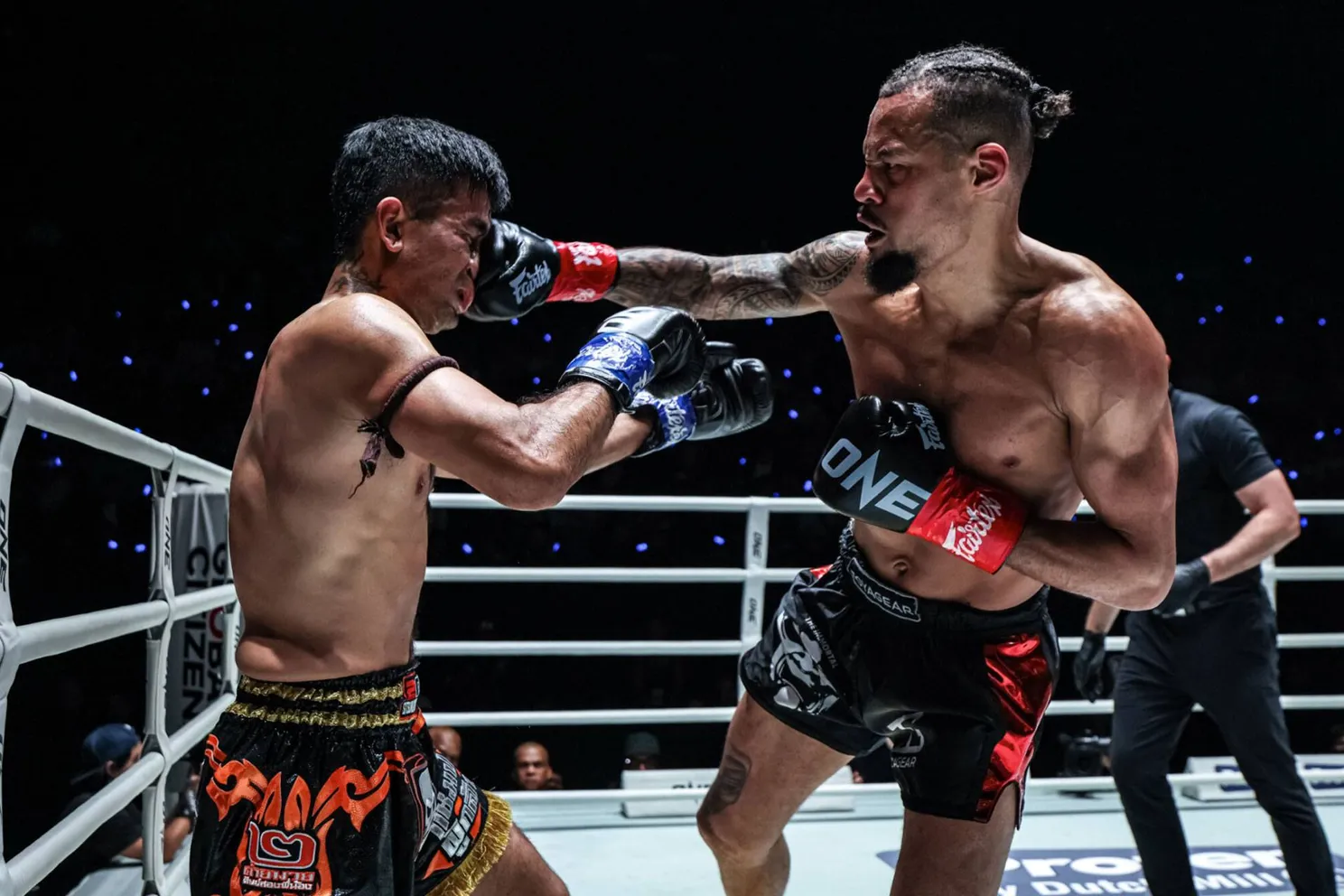 Amsterdammer Eersel domineert en pakt kickbokswereldtitel terug in Bangkok