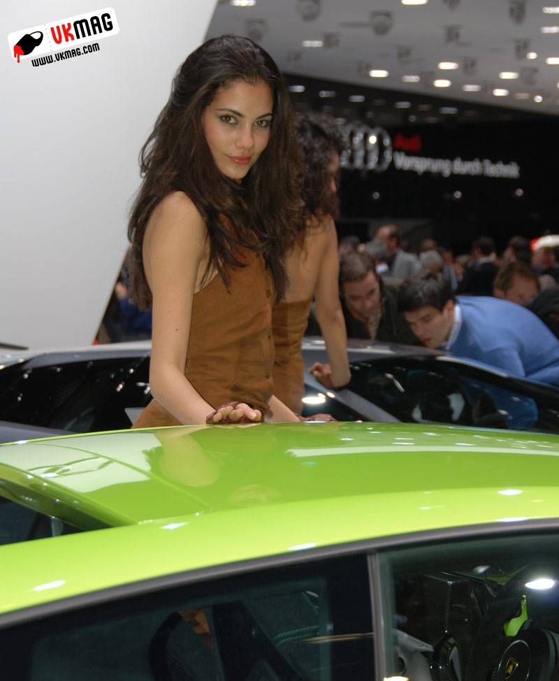 Autosalon Geneve 2010: De dames van Lamborghini