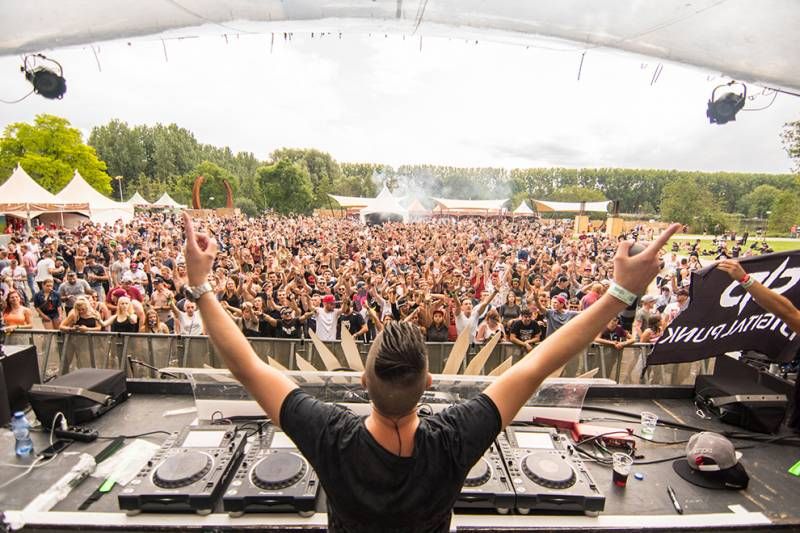 Gewoon 50 mooie foto's van The Qontinent 2017