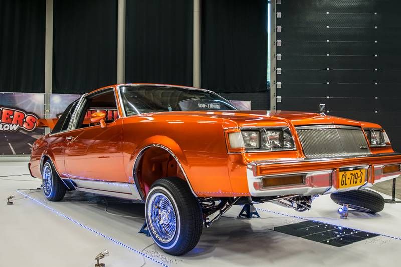 Gewoon 50 brute en mooie foto's van 100% Tuning in Ahoy