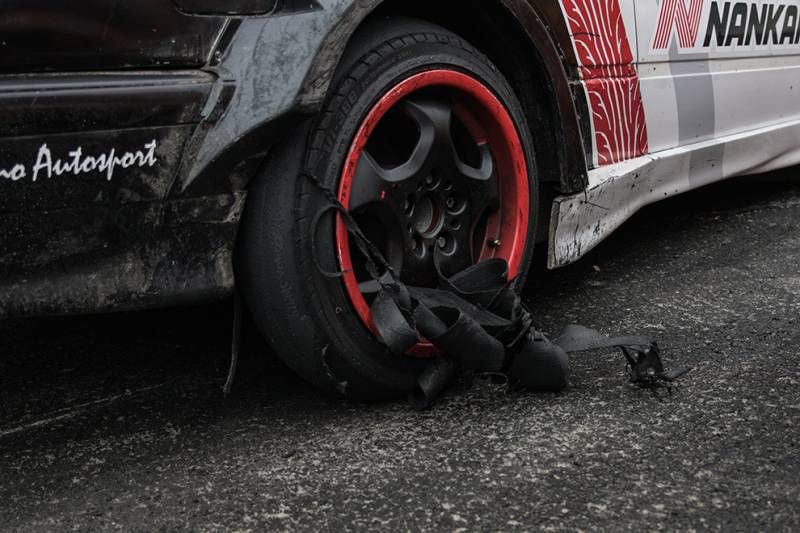 Gewoon 50 brute en mooie foto's van 100% Tuning in Ahoy