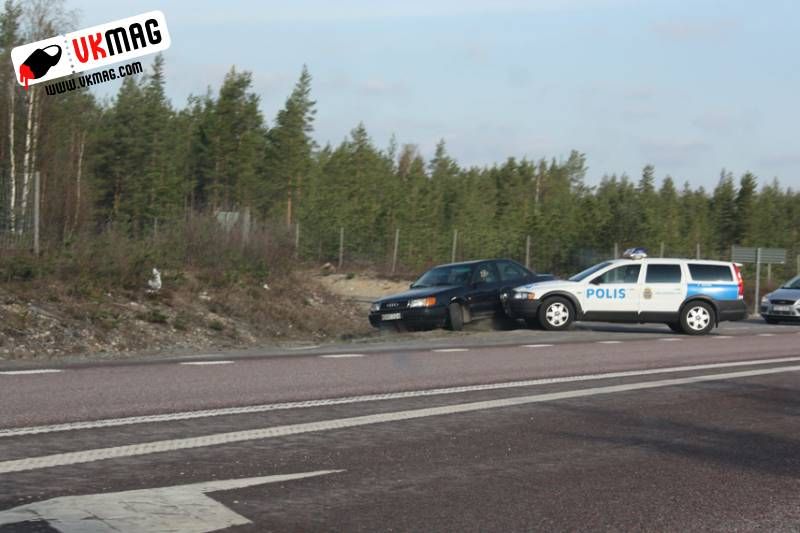 Zo stopt Zweedse Politie een Audi