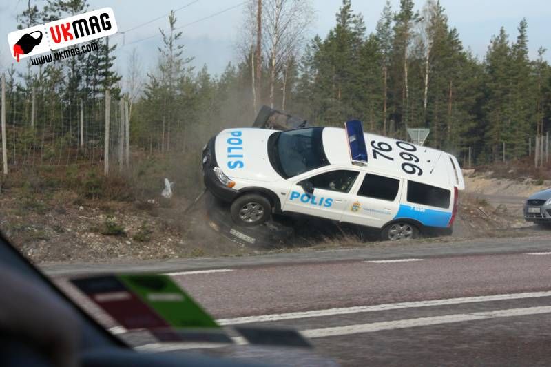 Zo stopt Zweedse Politie een Audi