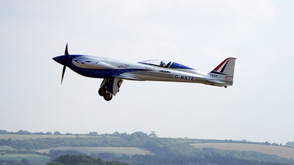 Afgelopen week vloog het eerste elektrische vliegtuig van Rolls Royce voor het eerst