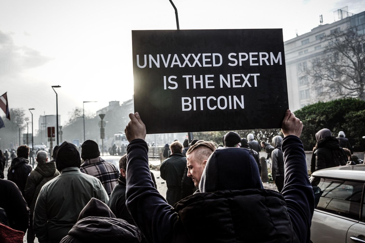 Het coronaprotest in het Belgische Brussel is ook gigantisch uit de hand gelopen