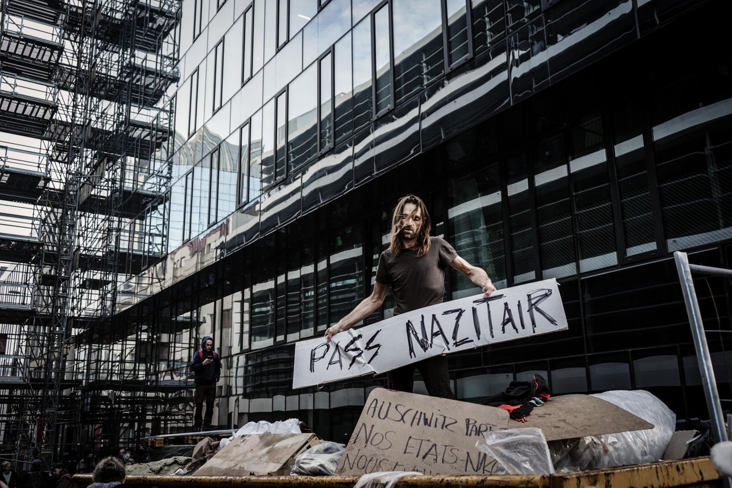 Het coronaprotest in het Belgische Brussel is ook gigantisch uit de hand gelopen