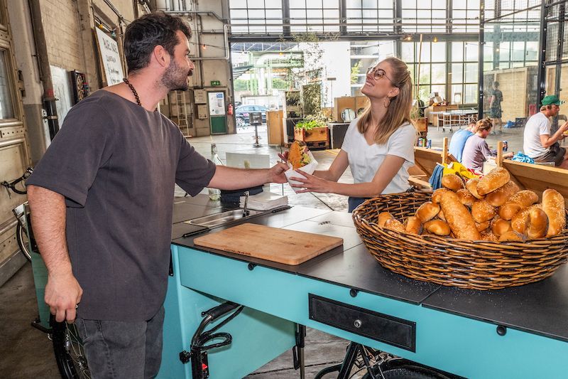 Bar of klein restaurant waar je mee kunt fietsen