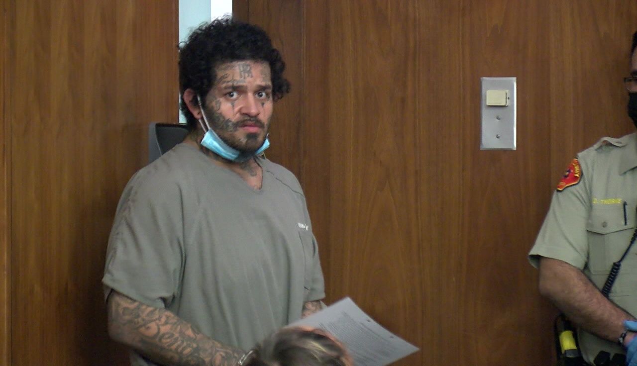 2 keer gearresteerd in 24 uur en een chaos achterlaten in Bakersfield