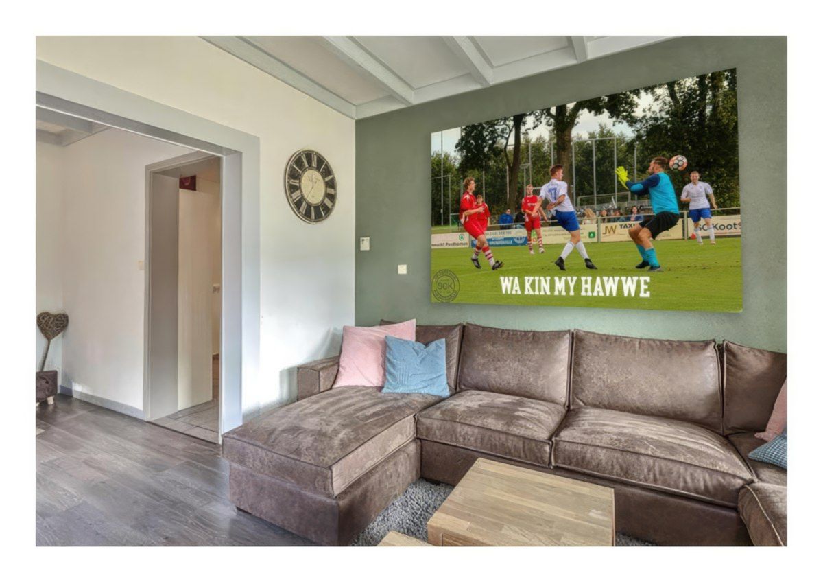 Speeltjes duidelijk niet opgeruimd op foto's van huis, maar dat is de bedoeling