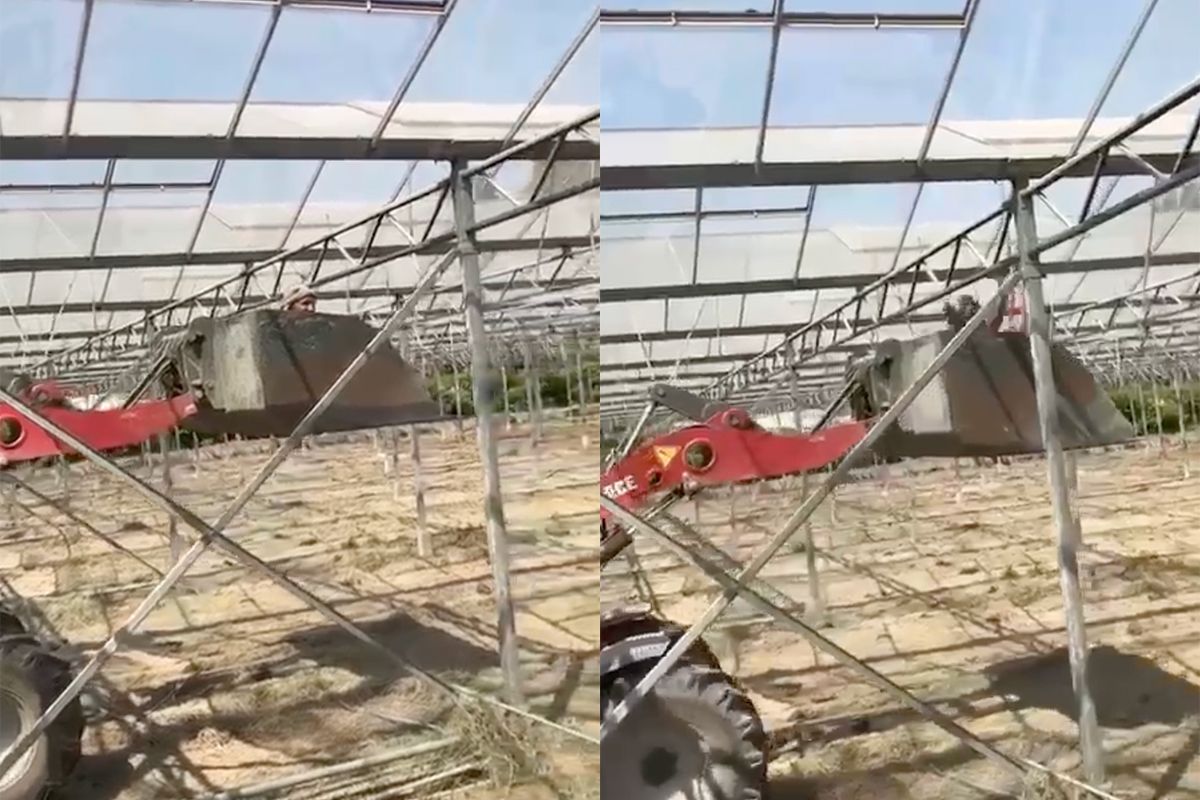 Collega loopt er graag luchtig bij tijdens slopen van kas