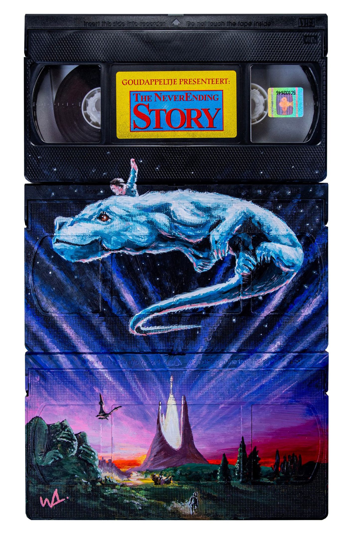 Wesley voorziet oude VHS banden van hele coole kunst