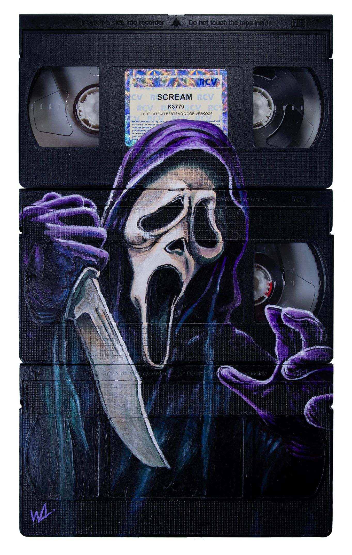 Wesley voorziet oude VHS banden van hele coole kunst