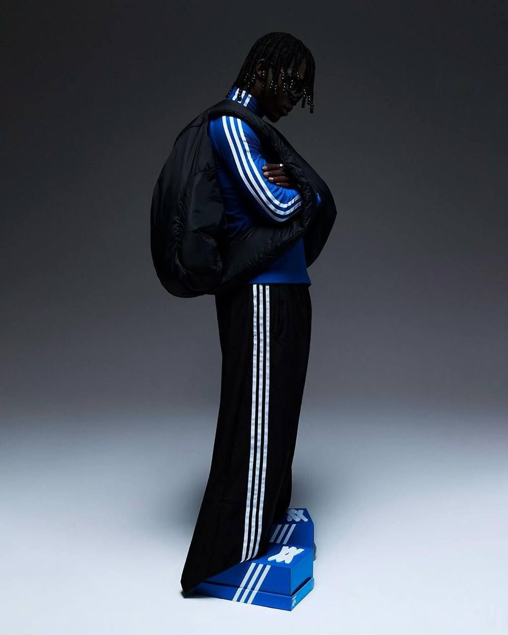 Adidas lijkt echt met schoenendoos ‘sneakers’ te komen