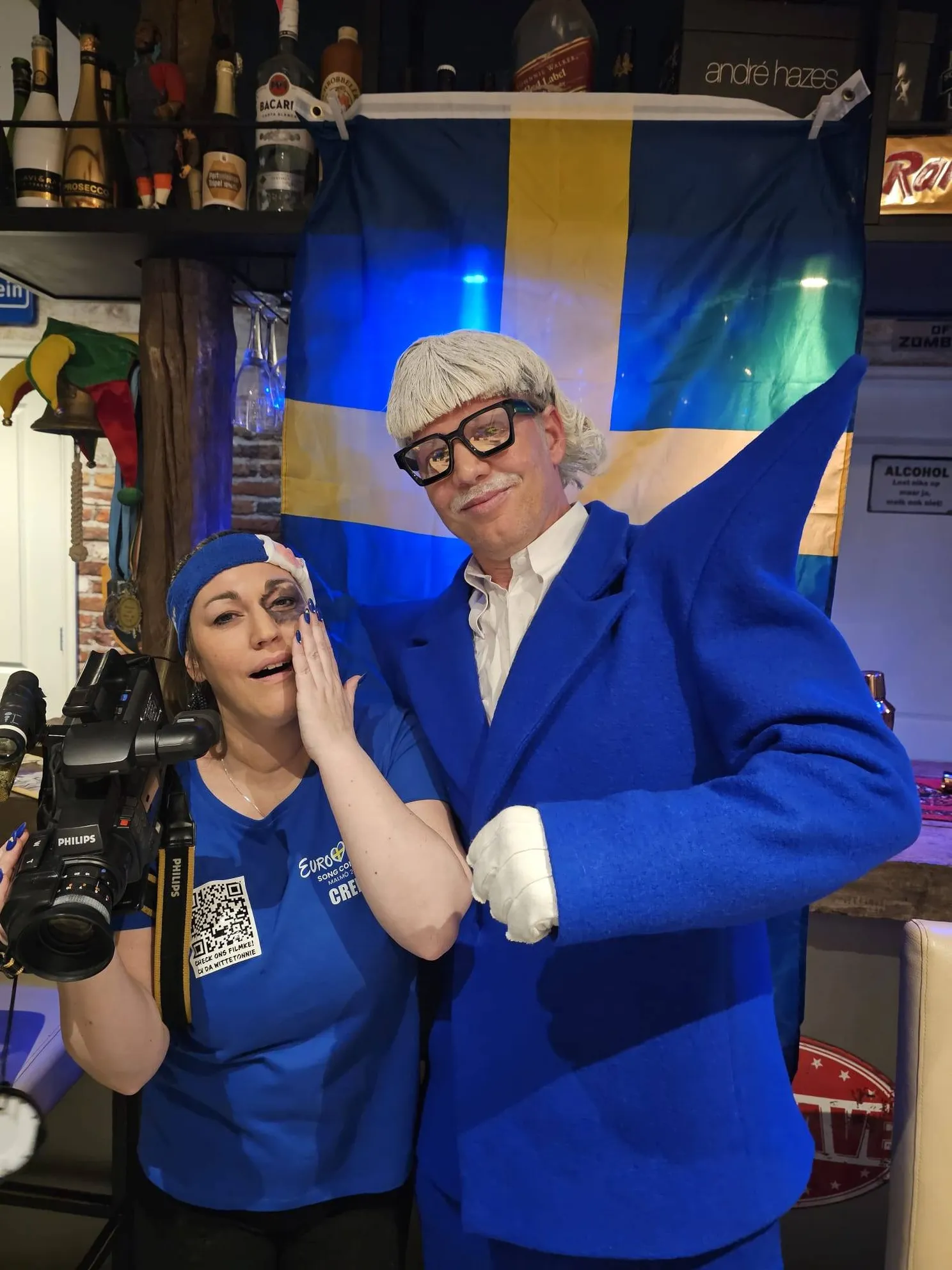 't Tapperijke in Hoeven doet Joost Klein songfestival optreden inclusief beuk aan cameravrouw