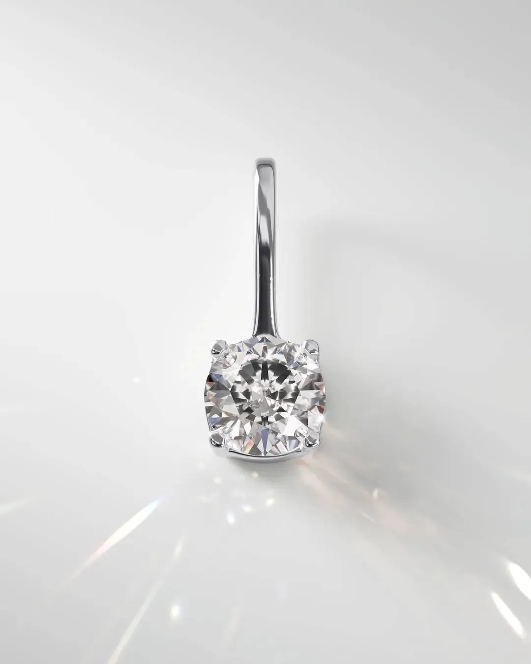 Zeeman komt met “echte” diamant in hangertje voor nog geen 3 tientjes