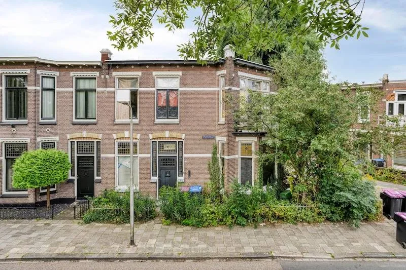 Huis voor maar 125.000 euro in Leeuwarden, heeft wel beetje “liefde” nodig