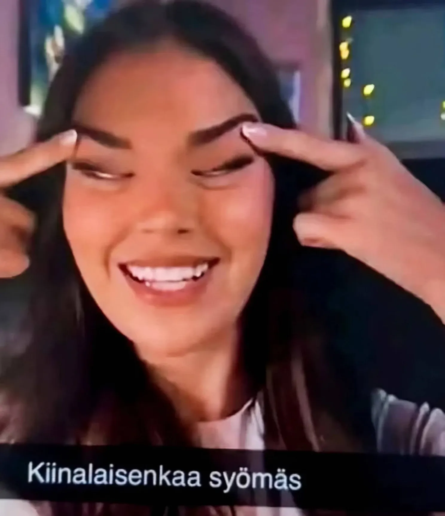 Miss Finland 2025 Sarah Dzafce raakt titel kwijt na racisme-schandaal