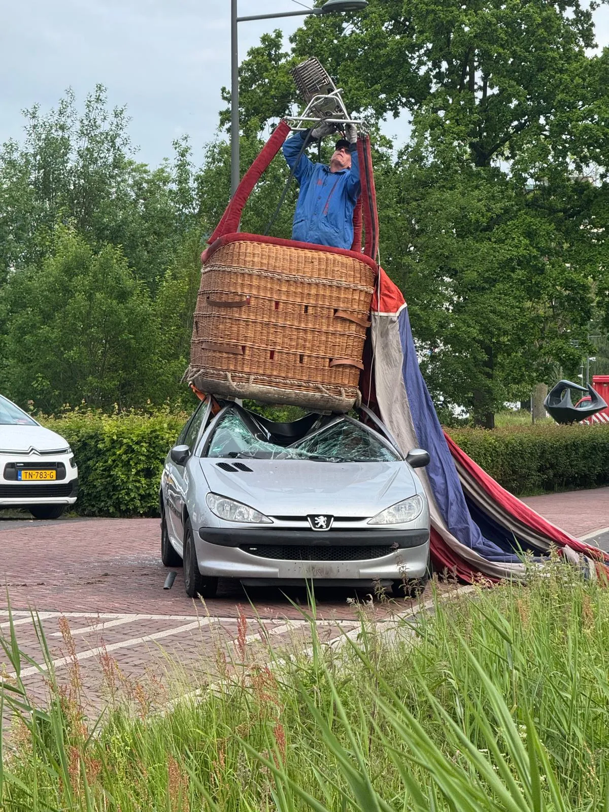 picture_vk_luchtballon_wageningen_02