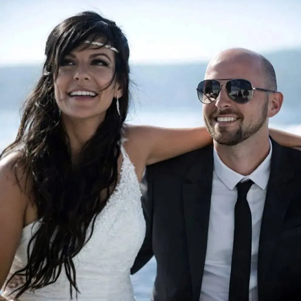 01f505384bc54961857916eab34373c2,36e6e3e3 (1)