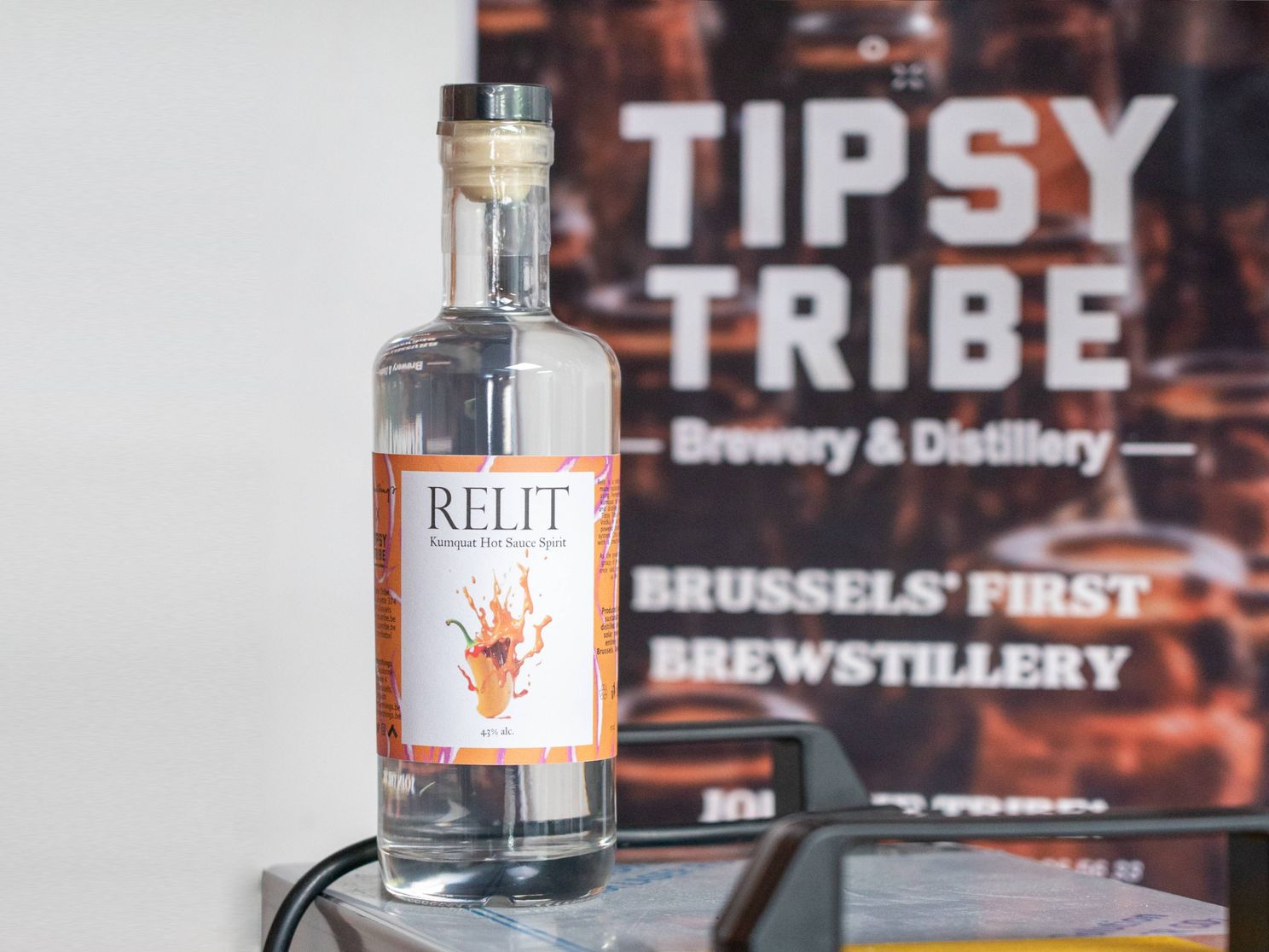 Distilleerderij Donderdag: Tipsy Tribe maakt whisky voor bij bier